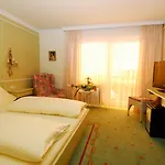 Dreifluessehof 4*