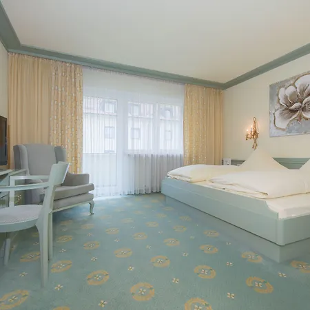 Dreiflüssehof Hotel 4*