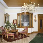 Dreiflüssehof Hotel 4*